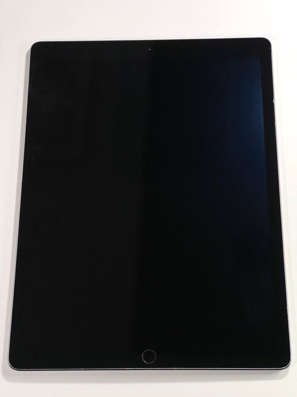 Apple iPad Pro 12.9" 1st Generation